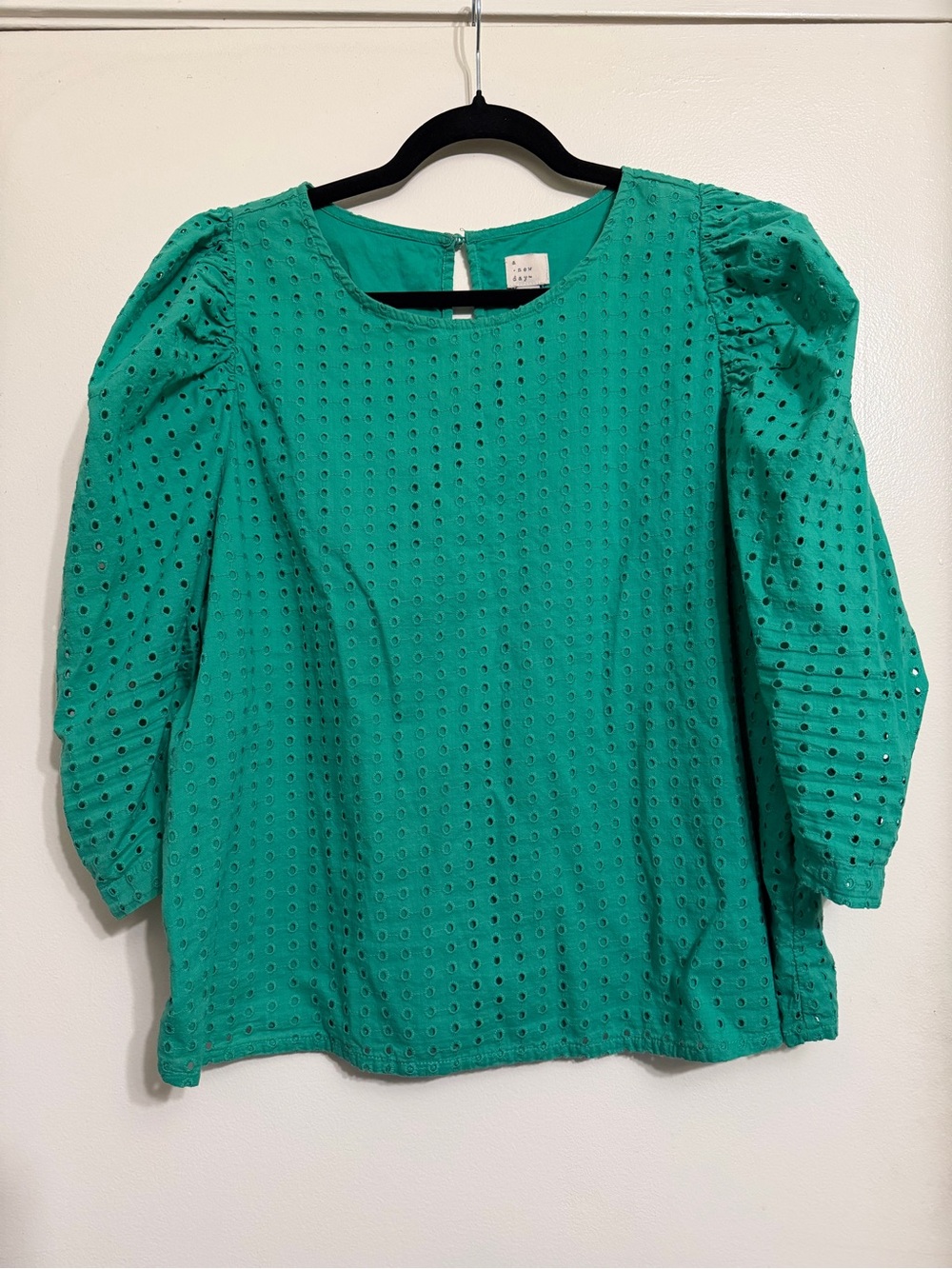 a new day Green Eyelet Puff-Sleeve Blouse